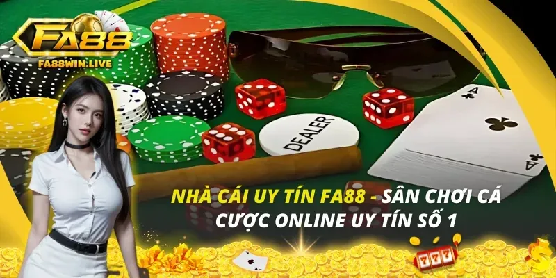Quả bóng tennis và vợt trên sân đất nện